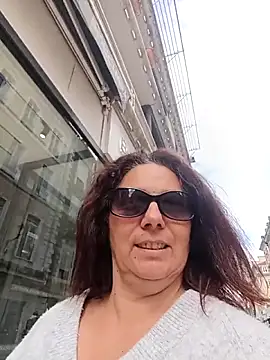 pulpeuse64 online show from April 13, 10:30 am