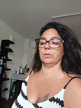 Snapshot of pulpeuse64 chatting on June 2, 9:42 am pulpeuse64 online show from June 2, 9:42 am