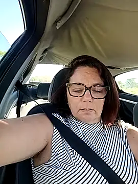 pulpeuse64 online show from April 7, 7:32 am