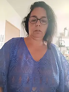 Snapshot of pulpeuse64 chatting on July 8, 7:31 am pulpeuse64 online show from July 8, 7:31 am