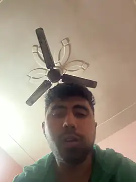 Snapshot of pradeep8704 chatting on February 1, 3:54 pm pradeep8704 online show from February 1, 3:54 pm