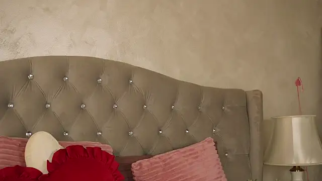 Celine Noir online show from April 4, 4:41 am