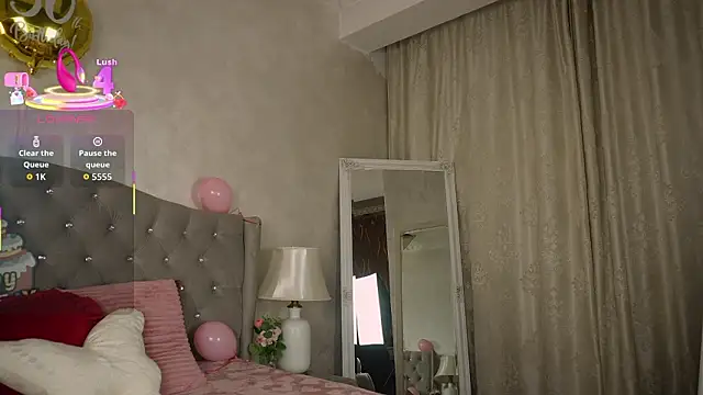 Snapshot of Celine_Noir chatting on February 23, 5:09 am Celine Noir online show from February 23, 5:09 am