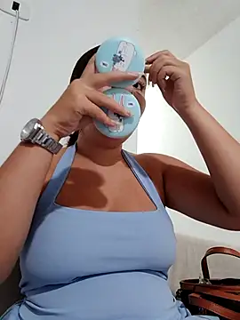 lyss muller online show from May 29, 11:55 pm
