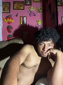 Snapshot of Danny_black11 chatting on February 8, 7:50 am Danny black11 online show from February 8, 7:50 am