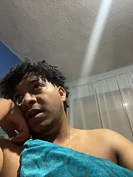 Snapshot of Danny_black11 chatting on February 18, 3:37 am Danny black11 online show from February 18, 3:37 am