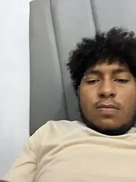 Snapshot of Danny_black11 chatting on February 1, 8:18 pm Danny black11 online show from February 1, 8:18 pm