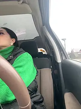 Snapshot of CindyTail chatting on February 6, 7:26 am CindyTail online show from February 6, 7:26 am