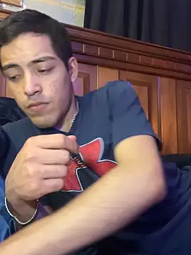 Tupapi696969q online show from May 13, 4:30 am