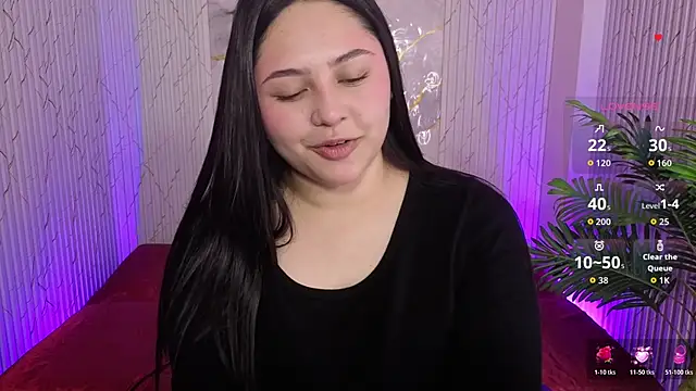 Snapshot of Siena_Tay chatting on February 28, 11:43 am Siena Tay online show from February 28, 11:43 am