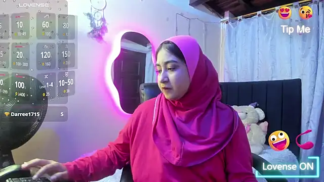 SamiraAwada online show from March 31, 8:11 pm