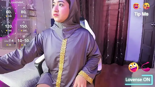 SamiraAwada online show from February 11, 6:19 pm