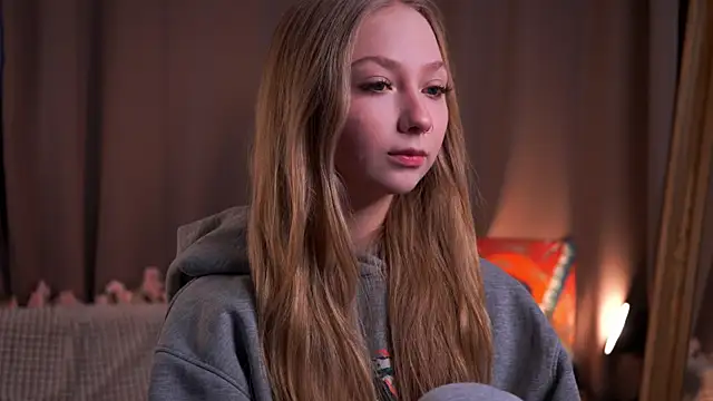 JosetteWeakly online show from February 27, 7:52 am