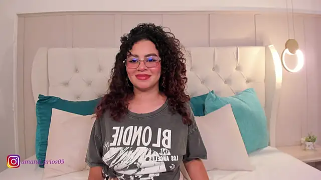 amanda rios online show from April 12, 8:01 pm