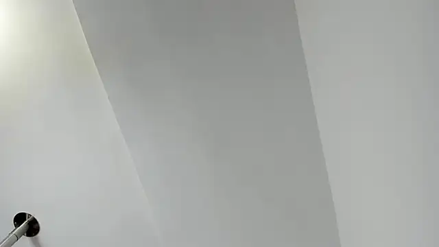 naomi amoretti online show from February 11, 4:29 pm