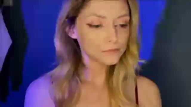 Leecey online show from February 13, 11:16 pm