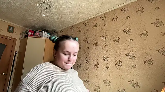 Bubblegum Tempt online show from March 15, 7:15 am