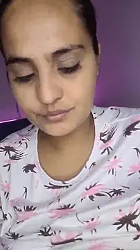 Snapshot of scarth_26 chatting on February 9, 12:03 pm scarth 26 online show from February 9, 12:03 pm