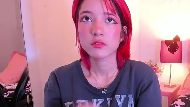 MiaaBlake  online show from March 15, 8:05 pm