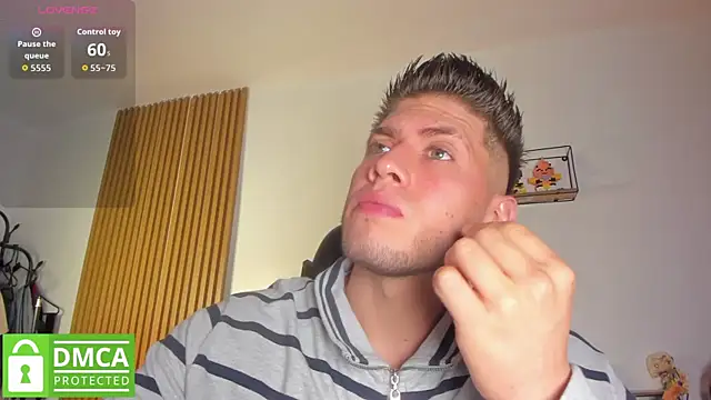 SebastianMaximoff  online show from May 27, 7:43 pm