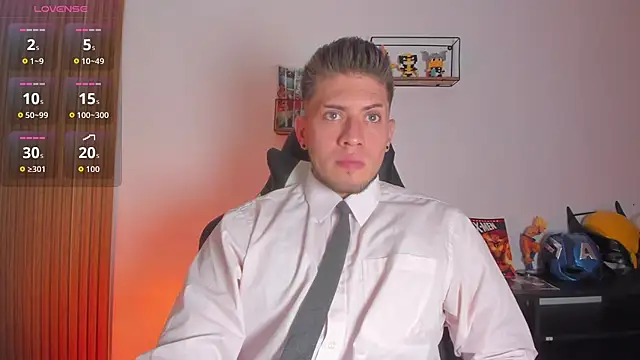 Snapshot of SebastianMaximoff_ chatting on July 8, 7:58 pm SebastianMaximoff online show from July 8, 7:58 pm