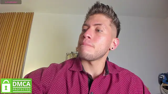 SebastianMaximoff  online show from June 1, 7:57 pm