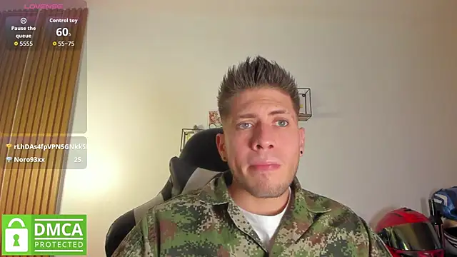 SebastianMaximoff  online show from May 19, 7:32 pm
