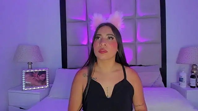 SussyFox online show from April 7, 3:19 am