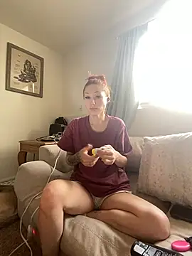 ThornsandHoney online show from May 1, 4:34 pm