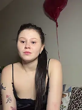 Snapshot of MelisaKis chatting on February 22, 9:38 pm MelisaKis online show from February 22, 9:38 pm