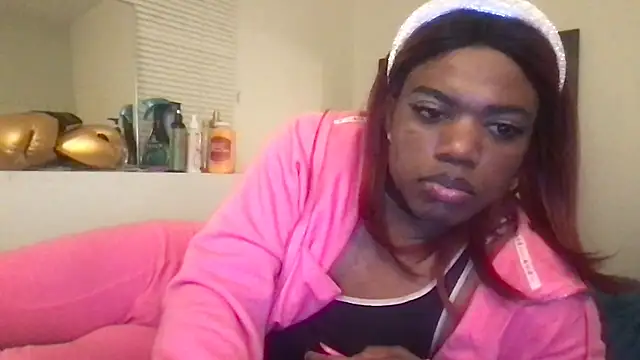 frenchiego online show from March 11, 8:08 am