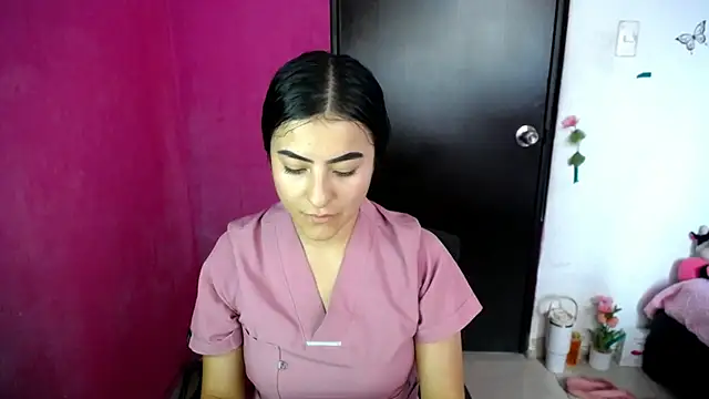 charlotte petit  online show from April 9, 8:15 pm