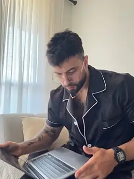 Jeremy Harden online show from March 1, 3:45 pm