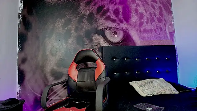 Snapshot of JERO_TEASE_S7S chatting on February 10, 8:08 pm JERO TEASE S7S online show from February 10, 8:08 pm