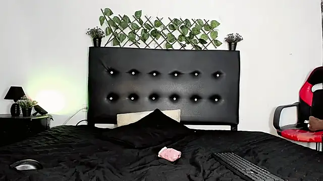 JERO TEASE S7S online show from April 12, 2:26 am