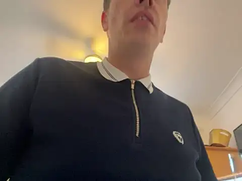 malcolm2334 online show from July 1, 6:41 pm