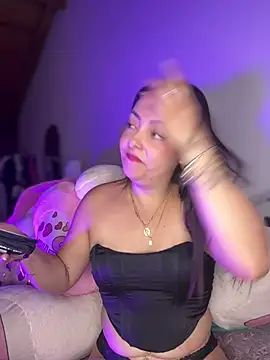 Snapshot of Tammy_Godoy chatting on February 23, 5:13 pm Tammy Godoy online show from February 23, 5:13 pm