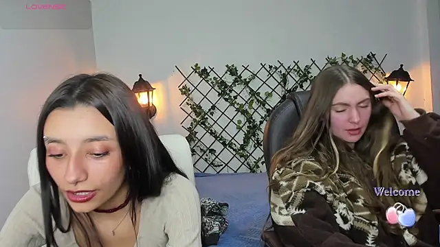 nana  rousse online show from February 18, 11:23 pm