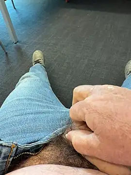 yolanda339 online show from April 9, 2:34 pm