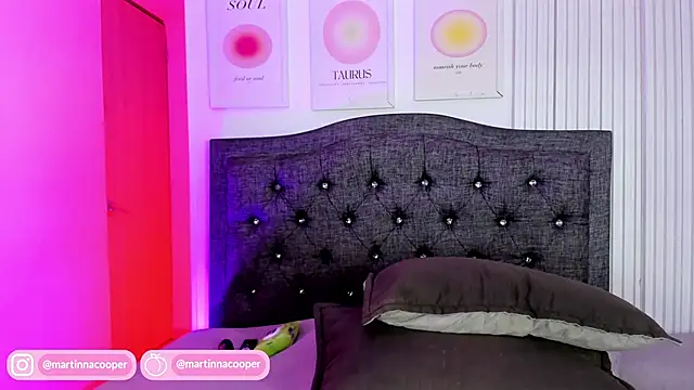 Martinna-28 online show from April 16, 10:01 pm