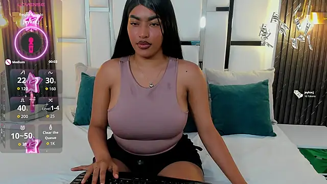  luna rossee  online show from February 21, 8:11 pm