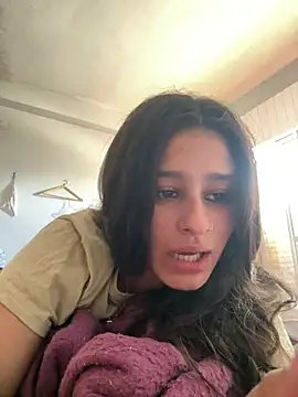 Snapshot of madison90 chatting on February 6, 6:59 pm madison90 online show from February 6, 6:59 pm