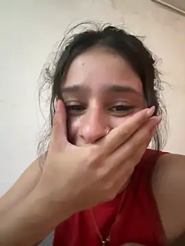 Snapshot of madison90 chatting on February 24, 3:18 am madison90 online show from February 24, 3:18 am