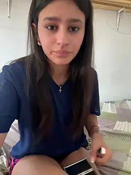 Snapshot of madison90 chatting on February 2, 5:01 pm madison90 online show from February 2, 5:01 pm