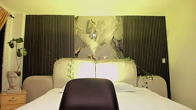 JazminRusso  online show from July 1, 5:41 am