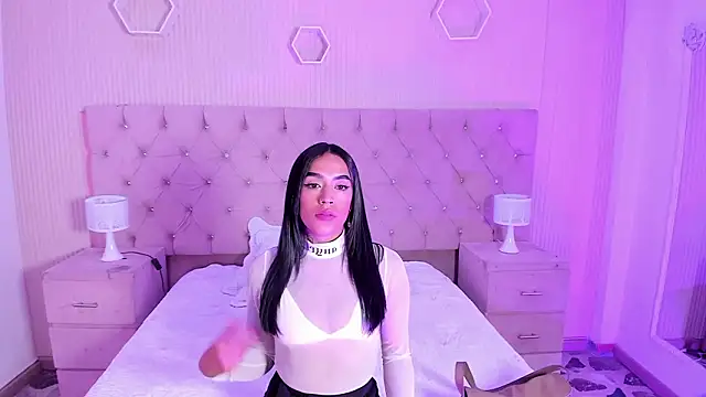 JazminRusso  online show from February 6, 5:25 am