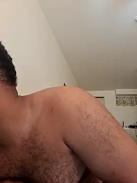 Snapshot of KLEYTON33 chatting on February 5, 2:35 pm KLEYTON33 online show from February 5, 2:35 pm