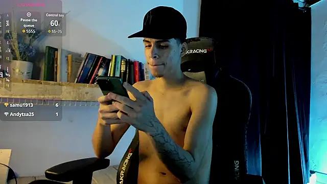 Snapshot of juan_posada chatting on February 17, 5:16 am juan posada online show from February 17, 5:16 am