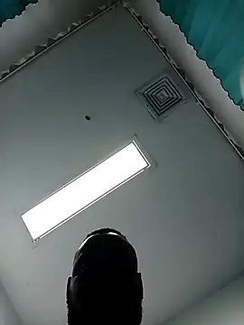 Tuverdugo12 online show from February 26, 2:44 am