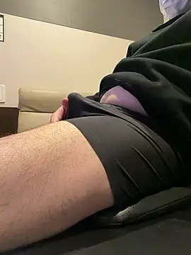 Snapshot of yuuuuusuke00 chatting on February 13, 1:27 am yuuuuusuke00 online show from February 13, 1:27 am